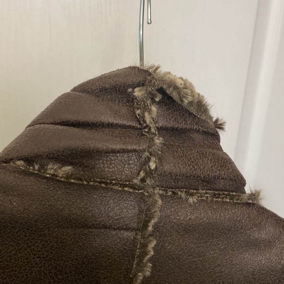 Dolce Cabo Open Front leather Faux Fur Vest Women's - Picture 10 of 13